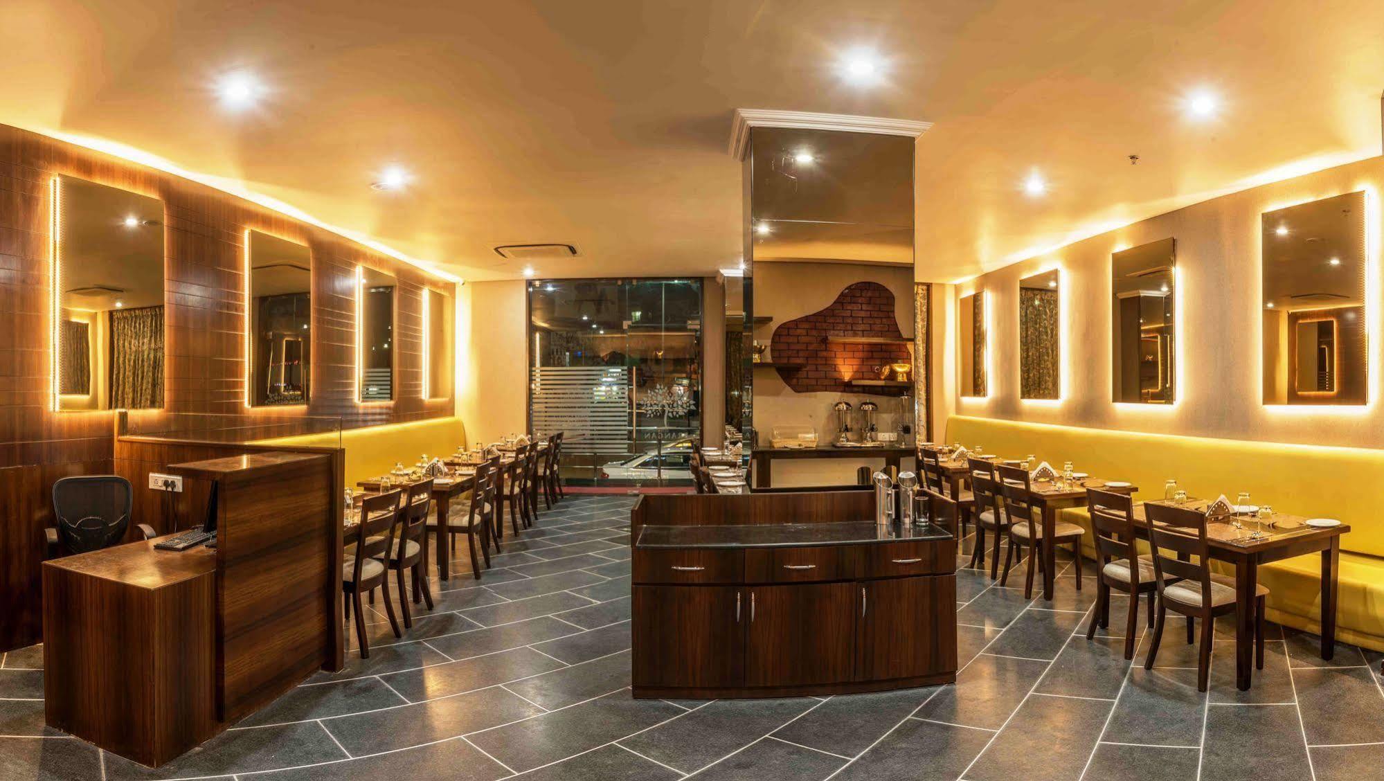 Mango Hotels Prangan Bhubaneswar Extérieur photo